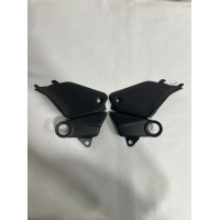 Carbonvani Carbon Fiber Tank Side Panels for Ducati Panigale V4 (2025+) Carbonvani Carbon Fiber Tank Side Panels for Ducati Panigale V4 (2025+)